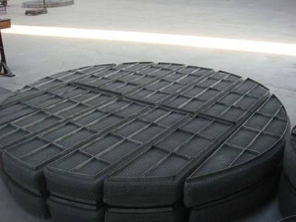 Circle demisters that made of efficient type wire mesh 