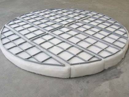 A drawer type PE demister pad with stainless steel gratings on the ground.