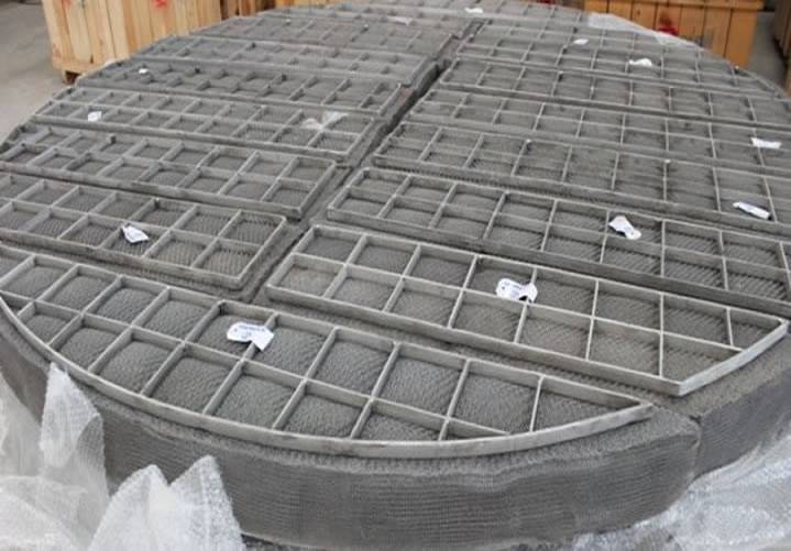 A stainless steel knitted wire mesh demister pads.